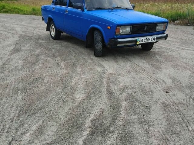 Синий ВАЗ 2105, объемом двигателя 1.3 л и пробегом 98 тыс. км за 674 $, фото 1 на Automoto.ua
