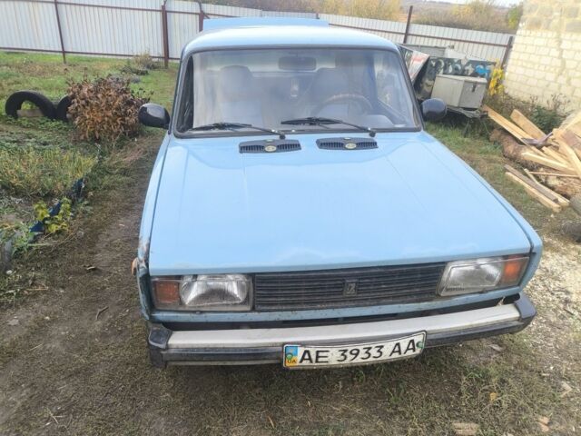 Синий ВАЗ 2105, объемом двигателя 1.5 л и пробегом 100 тыс. км за 597 $, фото 1 на Automoto.ua