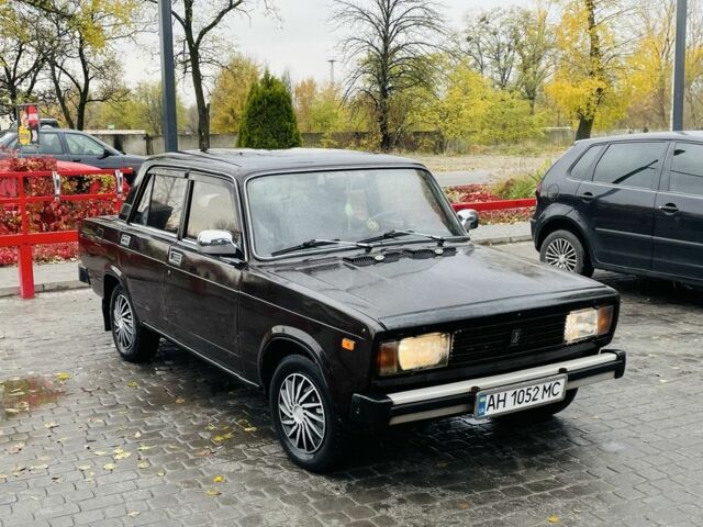 Синий ВАЗ 2105, объемом двигателя 1.5 л и пробегом 179 тыс. км за 954 $, фото 1 на Automoto.ua