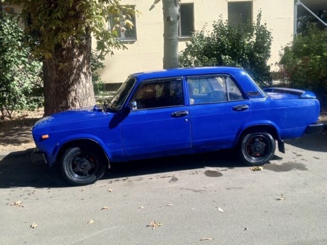Синій ВАЗ 2105, об'ємом двигуна 1.3 л та пробігом 560 тис. км за 597 $, фото 1 на Automoto.ua
