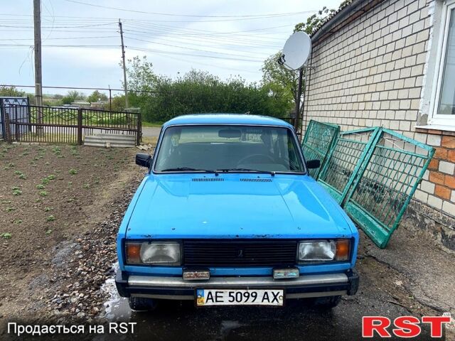 Синий ВАЗ 2105, объемом двигателя 1.3 л и пробегом 150 тыс. км за 570 $, фото 1 на Automoto.ua