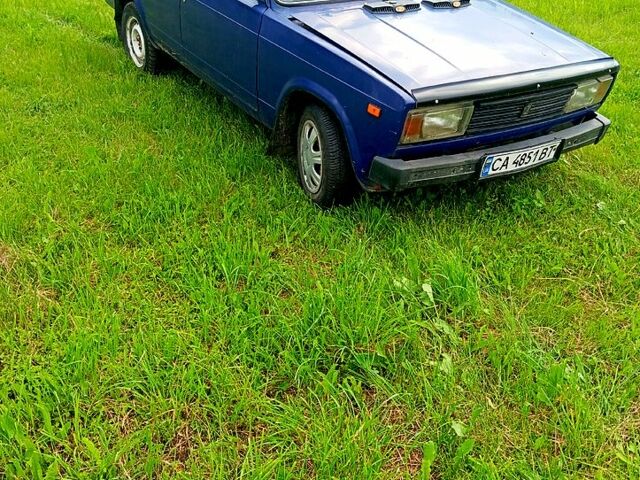 Синий ВАЗ 2105, объемом двигателя 1.3 л и пробегом 550 тыс. км за 700 $, фото 1 на Automoto.ua