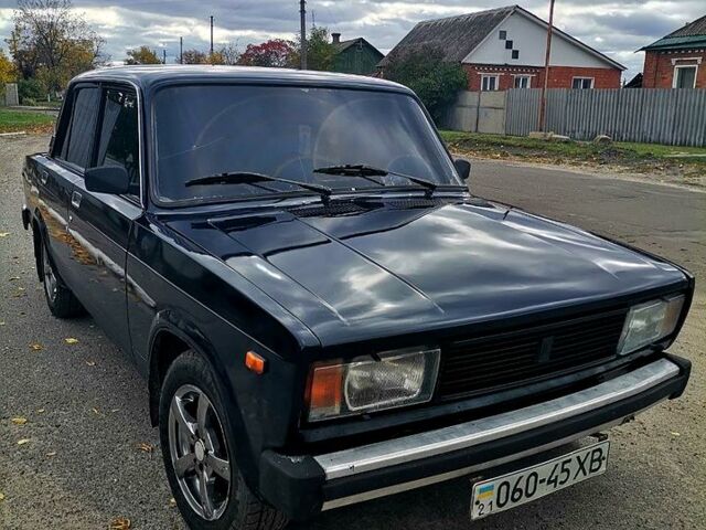 Синий ВАЗ 2105, объемом двигателя 1.3 л и пробегом 111 тыс. км за 850 $, фото 1 на Automoto.ua