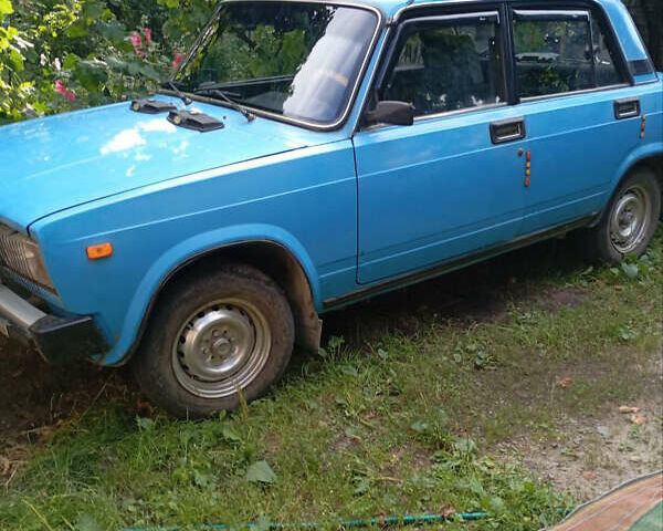 Синій ВАЗ 2105, об'ємом двигуна 1.29 л та пробігом 300 тис. км за 850 $, фото 1 на Automoto.ua