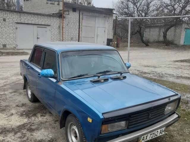 Синий ВАЗ 2105, объемом двигателя 1.5 л и пробегом 90 тыс. км за 500 $, фото 1 на Automoto.ua