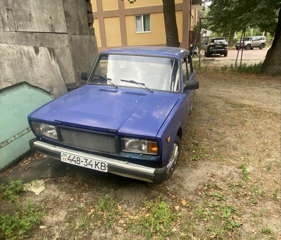 Синий ВАЗ 2105, объемом двигателя 1.2 л и пробегом 99 тыс. км за 599 $, фото 1 на Automoto.ua