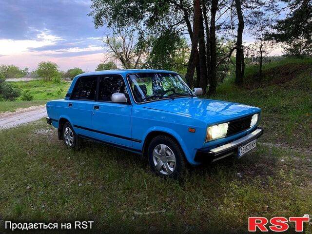 Синий ВАЗ 2105, объемом двигателя 1.2 л и пробегом 90 тыс. км за 1250 $, фото 1 на Automoto.ua
