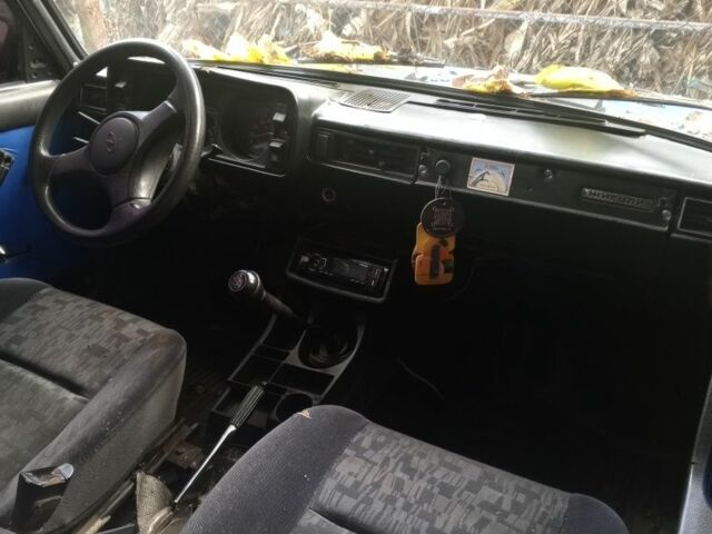 Синий ВАЗ 2105, объемом двигателя 8 л и пробегом 90 тыс. км за 408 $, фото 1 на Automoto.ua