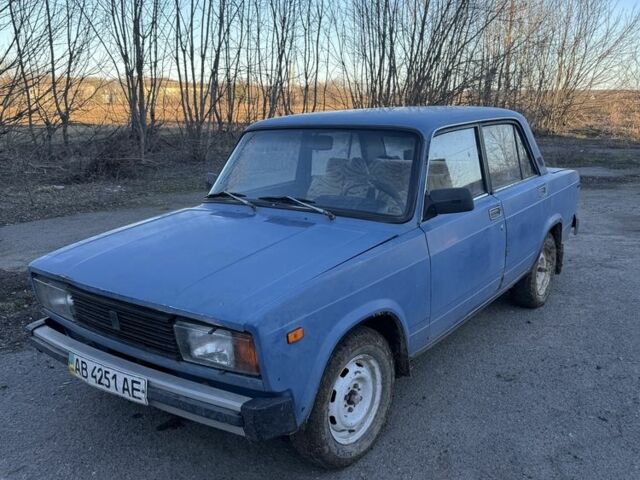 Синий ВАЗ 2105, объемом двигателя 1.2 л и пробегом 999 тыс. км за 262 $, фото 1 на Automoto.ua