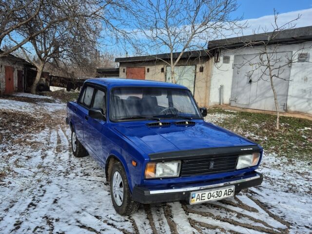 Синий ВАЗ 2105, объемом двигателя 1.3 л и пробегом 15 тыс. км за 627 $, фото 1 на Automoto.ua