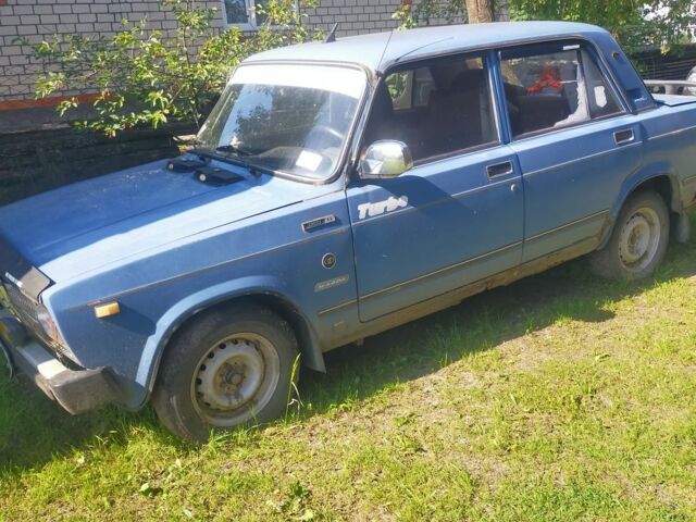 Синий ВАЗ 2105, объемом двигателя 1.1 л и пробегом 50 тыс. км за 325 $, фото 1 на Automoto.ua