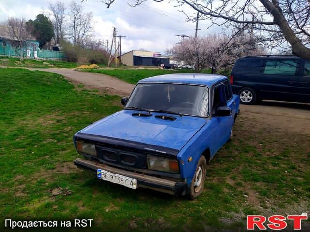 Синий ВАЗ 2105, объемом двигателя 1.2 л и пробегом 0 тыс. км за 400 $, фото 1 на Automoto.ua