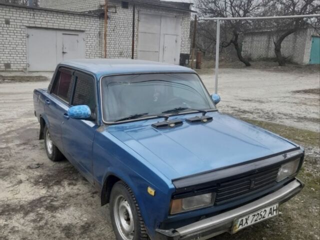 Синий ВАЗ 2105, объемом двигателя 2 л и пробегом 100 тыс. км за 400 $, фото 1 на Automoto.ua