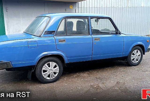 Синий ВАЗ 2105, объемом двигателя 13 л и пробегом 224 тыс. км за 799 $, фото 1 на Automoto.ua