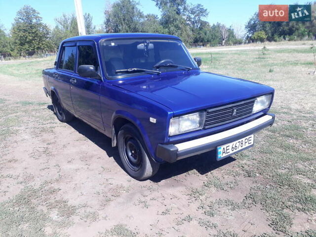 Синий ВАЗ 2105, объемом двигателя 1.3 л и пробегом 100 тыс. км за 932 $, фото 1 на Automoto.ua