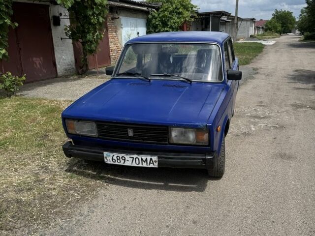 Синий ВАЗ 2105, объемом двигателя 1.3 л и пробегом 200 тыс. км за 235 $, фото 1 на Automoto.ua