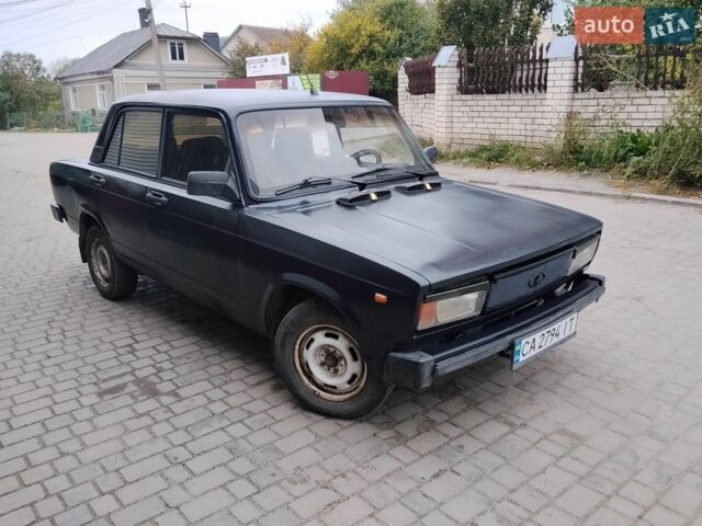 Синий ВАЗ 2105, объемом двигателя 1.2 л и пробегом 500 тыс. км за 350 $, фото 1 на Automoto.ua