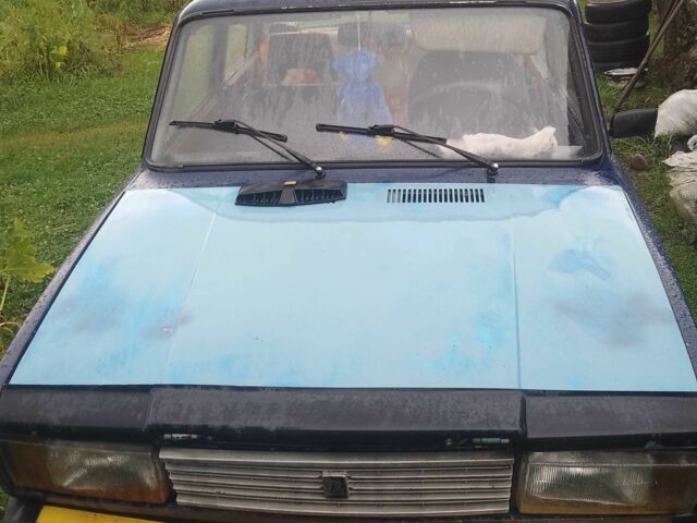 Синий ВАЗ 2105, объемом двигателя 0 л и пробегом 111 тыс. км за 250 $, фото 1 на Automoto.ua