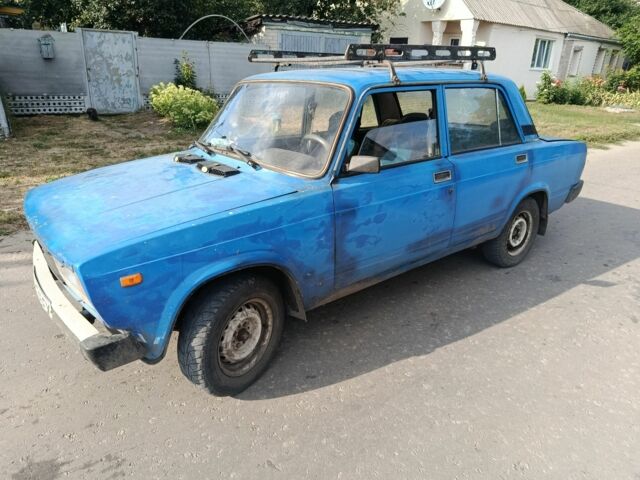 Синий ВАЗ 2105, объемом двигателя 1.5 л и пробегом 78 тыс. км за 224 $, фото 1 на Automoto.ua