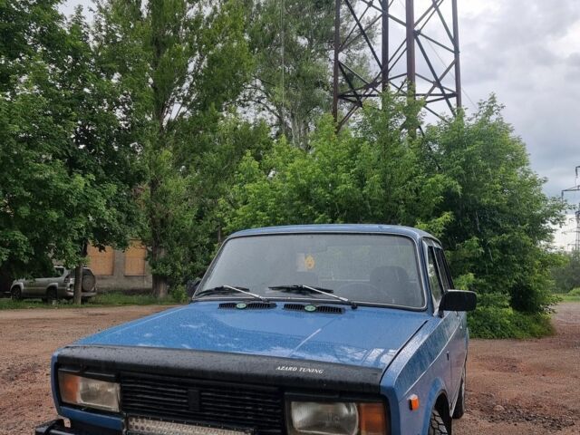 Синий ВАЗ 2105, объемом двигателя 0 л и пробегом 1 тыс. км за 858 $, фото 1 на Automoto.ua