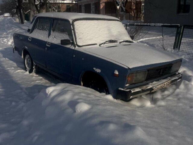 Синий ВАЗ 2105, объемом двигателя 0 л и пробегом 200 тыс. км за 450 $, фото 1 на Automoto.ua