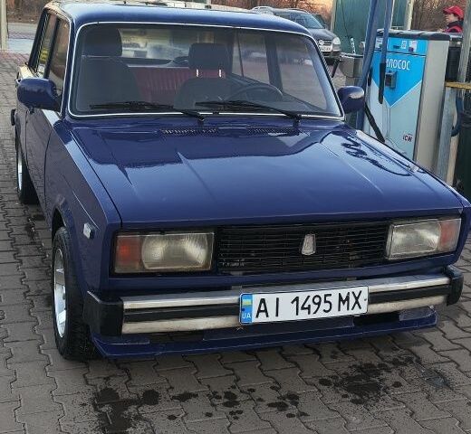 Синий ВАЗ 2105, объемом двигателя 1.3 л и пробегом 1000 тыс. км за 1825 $, фото 1 на Automoto.ua