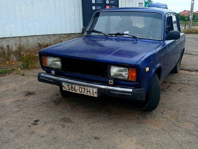 Синий ВАЗ 2105, объемом двигателя 1.3 л и пробегом 89 тыс. км за 500 $, фото 1 на Automoto.ua