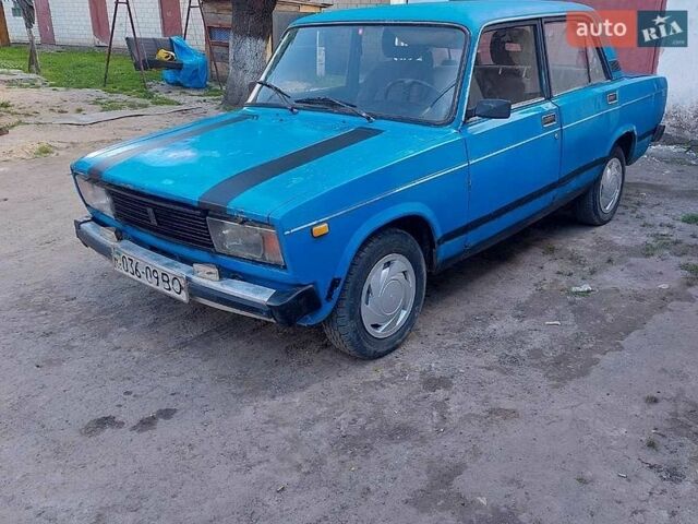 Синій ВАЗ 2105, об'ємом двигуна 1.3 л та пробігом 300 тис. км за 250 $, фото 1 на Automoto.ua