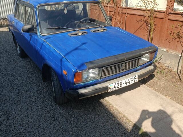 Синий ВАЗ 2105, объемом двигателя 1.3 л и пробегом 333 тыс. км за 350 $, фото 1 на Automoto.ua