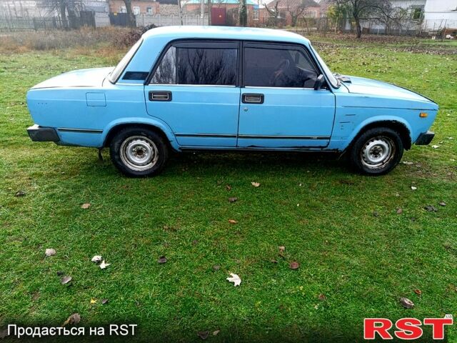Синий ВАЗ 2105, объемом двигателя 1.5 л и пробегом 250 тыс. км за 710 $, фото 1 на Automoto.ua