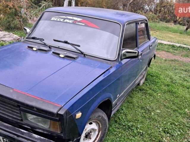 Синий ВАЗ 2105, объемом двигателя 1.5 л и пробегом 180 тыс. км за 960 $, фото 1 на Automoto.ua