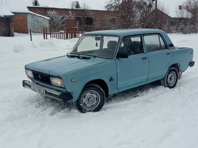 Синий ВАЗ 2105, объемом двигателя 1.3 л и пробегом 330 тыс. км за 339 $, фото 1 на Automoto.ua