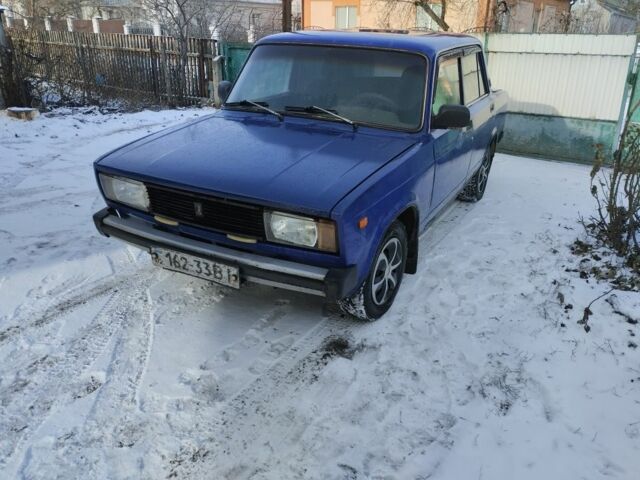 Синий ВАЗ 2105, объемом двигателя 1.6 л и пробегом 250 тыс. км за 474 $, фото 1 на Automoto.ua