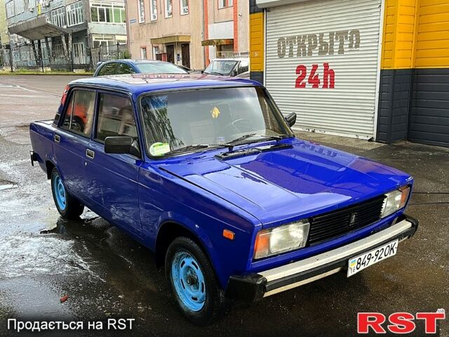 Синий ВАЗ 2105, объемом двигателя 1.5 л и пробегом 200 тыс. км за 750 $, фото 1 на Automoto.ua