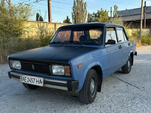 Синій ВАЗ 2105, об'ємом двигуна 1.2 л та пробігом 100 тис. км за 800 $, фото 1 на Automoto.ua