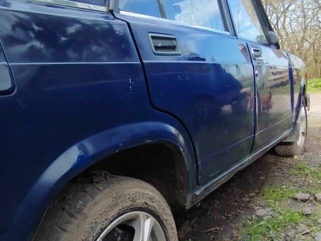 Синий ВАЗ 2105, объемом двигателя 1.3 л и пробегом 110 тыс. км за 650 $, фото 1 на Automoto.ua