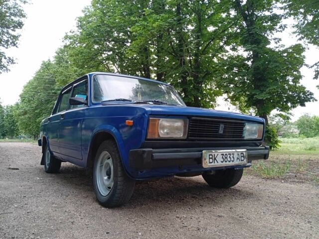 Синий ВАЗ 2105, объемом двигателя 1.5 л и пробегом 123 тыс. км за 380 $, фото 1 на Automoto.ua