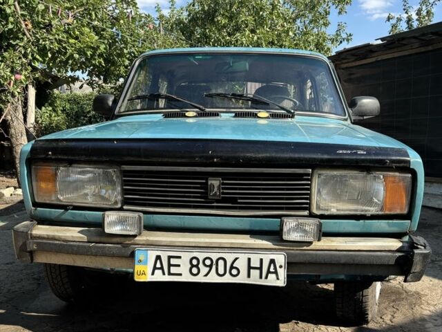 Синий ВАЗ 2105, объемом двигателя 1.3 л и пробегом 200 тыс. км за 698 $, фото 1 на Automoto.ua