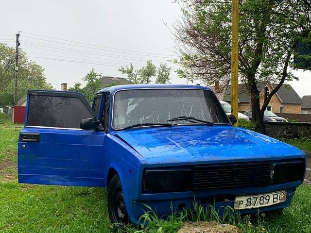 Синий ВАЗ 2105, объемом двигателя 1.5 л и пробегом 77 тыс. км за 230 $, фото 1 на Automoto.ua