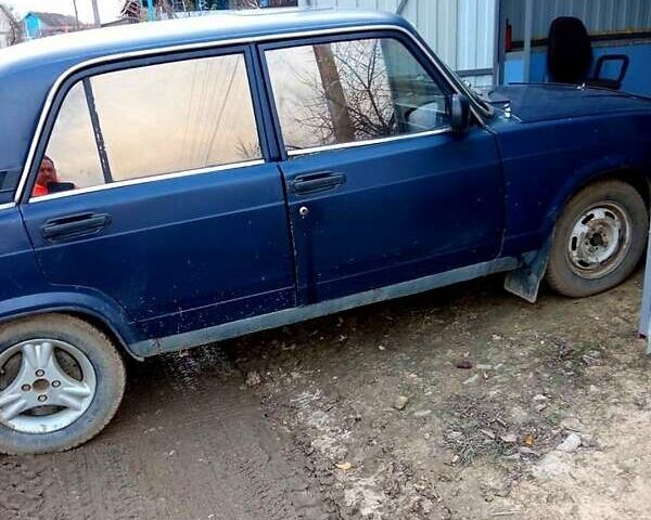 Синий ВАЗ 2105, объемом двигателя 1.5 л и пробегом 250 тыс. км за 520 $, фото 1 на Automoto.ua