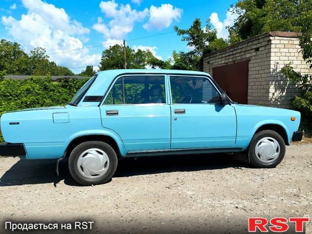 Синій ВАЗ 2105, об'ємом двигуна 1.5 л та пробігом 195 тис. км за 1450 $, фото 1 на Automoto.ua