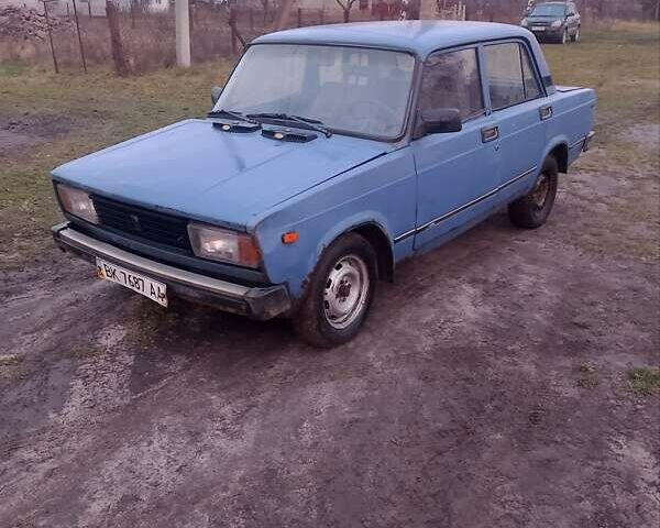 Синій ВАЗ 2105, об'ємом двигуна 1.45 л та пробігом 214 тис. км за 400 $, фото 1 на Automoto.ua