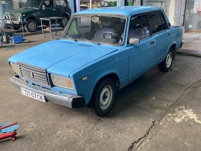 Синій ВАЗ 2105, об'ємом двигуна 1.5 л та пробігом 250 тис. км за 373 $, фото 1 на Automoto.ua