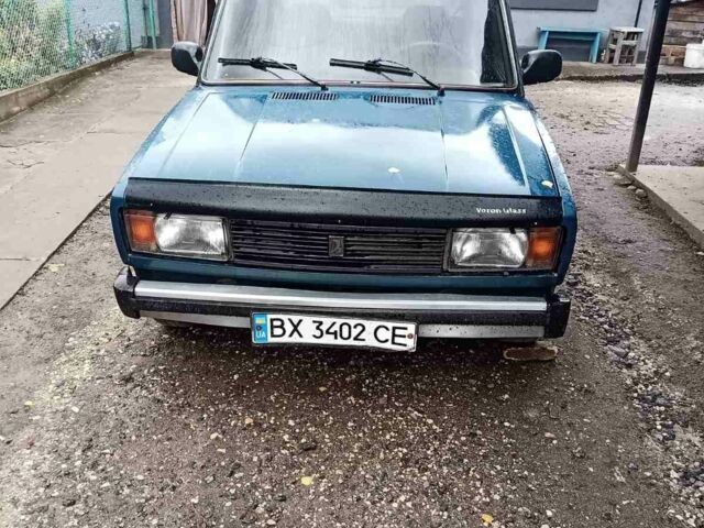 Синий ВАЗ 2105, объемом двигателя 1.5 л и пробегом 34 тыс. км за 376 $, фото 1 на Automoto.ua