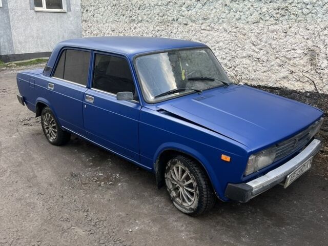 Синий ВАЗ 2105, объемом двигателя 1.5 л и пробегом 1000 тыс. км за 850 $, фото 1 на Automoto.ua