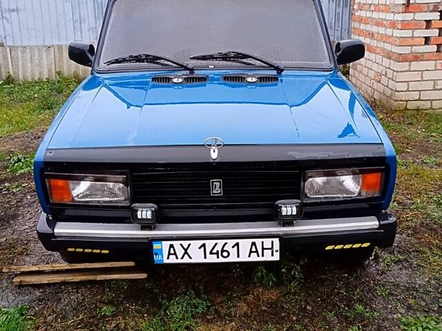 Синій ВАЗ 2105, об'ємом двигуна 1.5 л та пробігом 274 тис. км за 2300 $, фото 1 на Automoto.ua