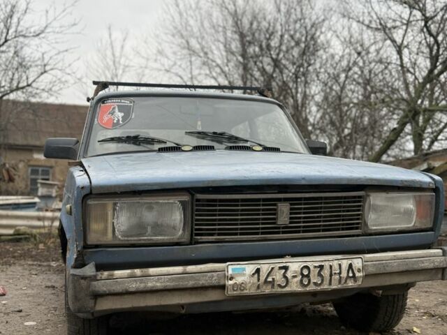 Синий ВАЗ 2105, объемом двигателя 0 л и пробегом 900 тыс. км за 405 $, фото 1 на Automoto.ua