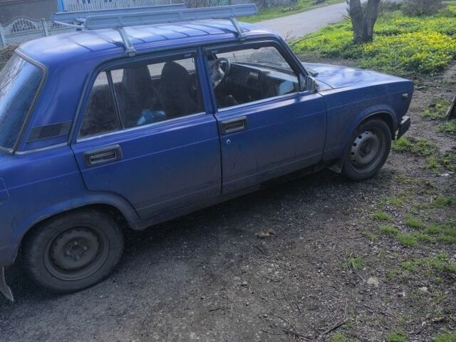Синий ВАЗ 2105, объемом двигателя 1.5 л и пробегом 200 тыс. км за 28000 $, фото 1 на Automoto.ua