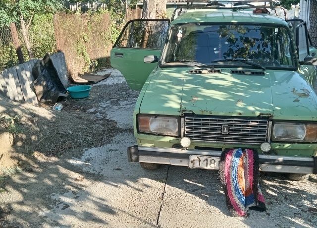 Зелений ВАЗ 2105, об'ємом двигуна 0 л та пробігом 100 тис. км за 781 $, фото 1 на Automoto.ua