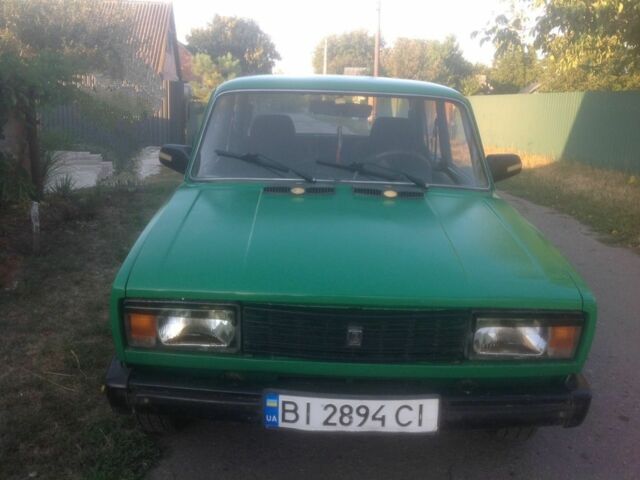 Зеленый ВАЗ 2105, объемом двигателя 0 л и пробегом 200 тыс. км за 663 $, фото 1 на Automoto.ua